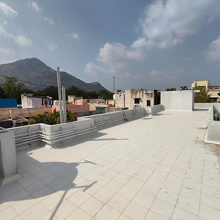 Nivas Hill View Homestay Tiruvannāmalai Dış mekan fotoğraf
